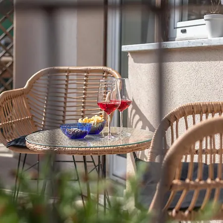 Cornelia Cozy 公寓 *