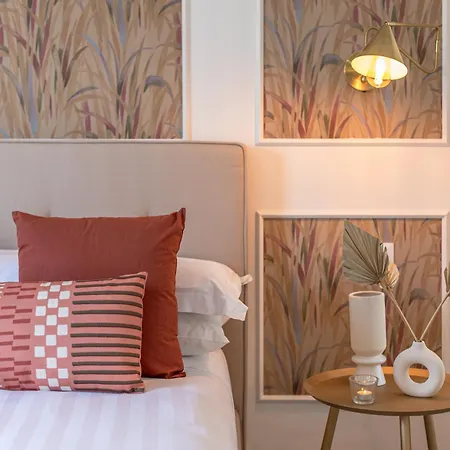 Cornelia Cozy 罗马