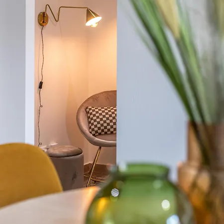 Apartment Cornelia Cozy Rom